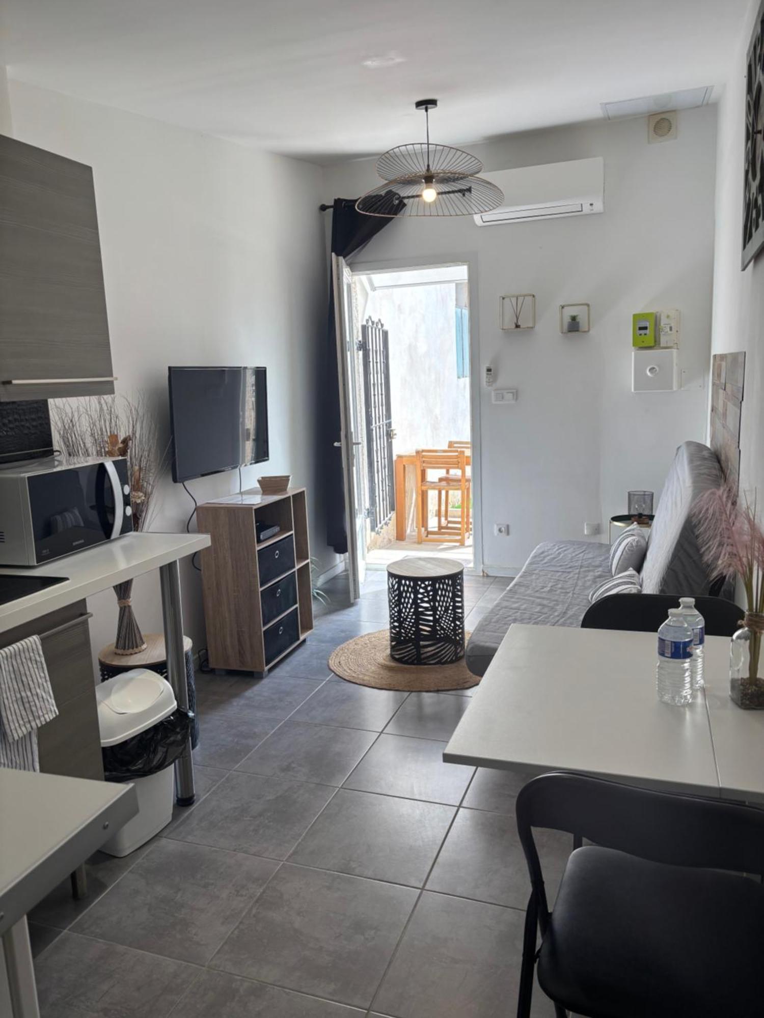 Studio Cosy Avec Jardin Proche Centre Et Plage Montpellier Luaran gambar